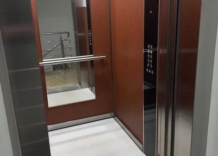 Apartament Apartamente Top Bucureşti